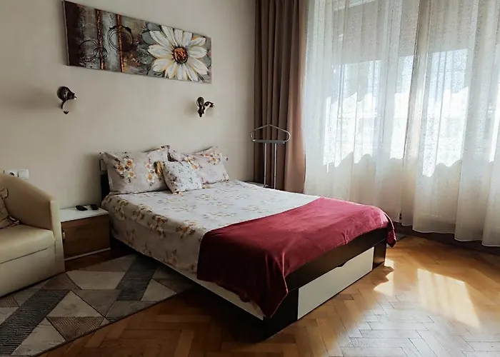 Old Town Cozy Flat